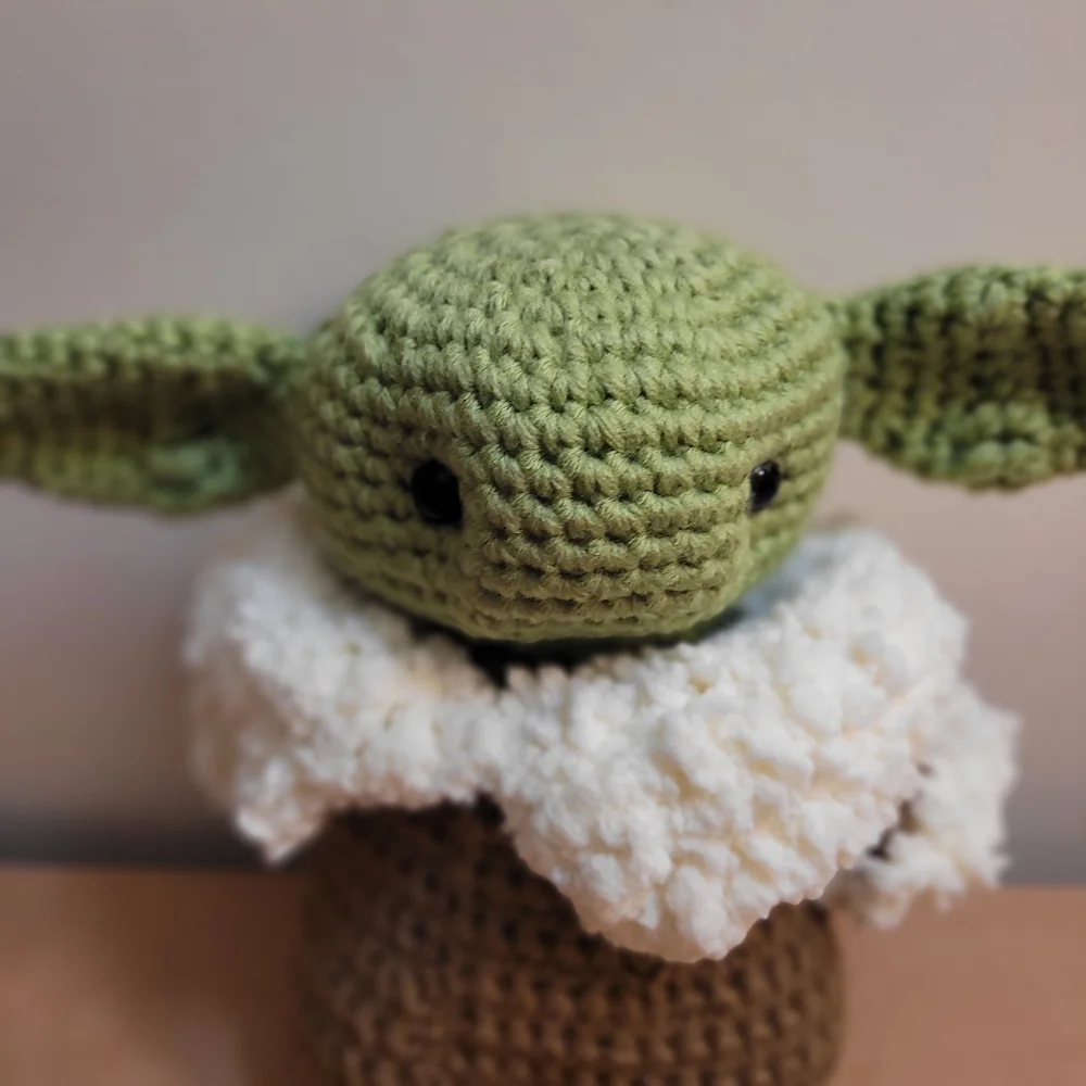 Amigurumi Baby Yoda Plushie 10" Handmade Crochet Animal Plush Grogu Alien Child - Picture 6 of 12